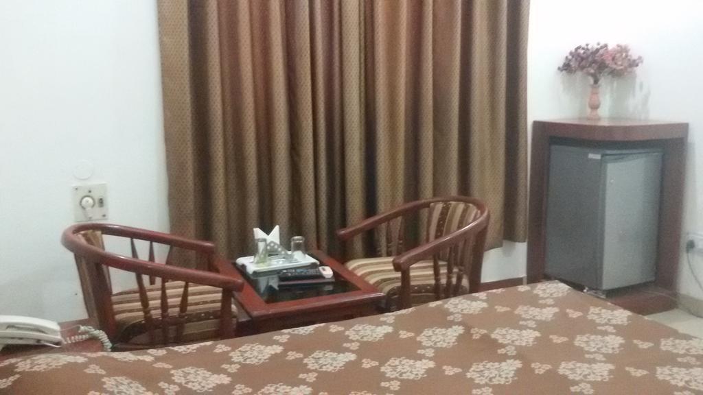 Sunrise Hotel 2*